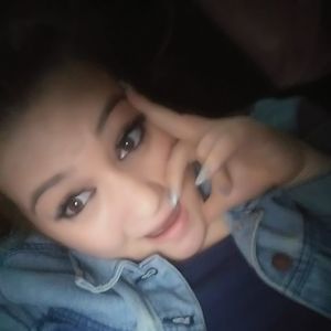 Meet your Posher, Abigail